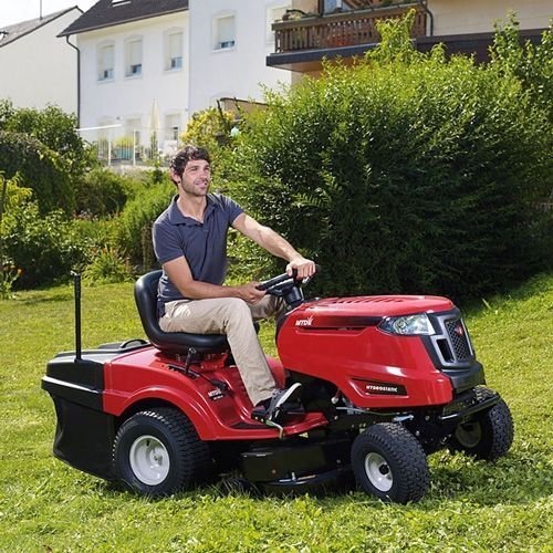 Tondeuse autoportée éjection arrière MTD SMART RE 130 H